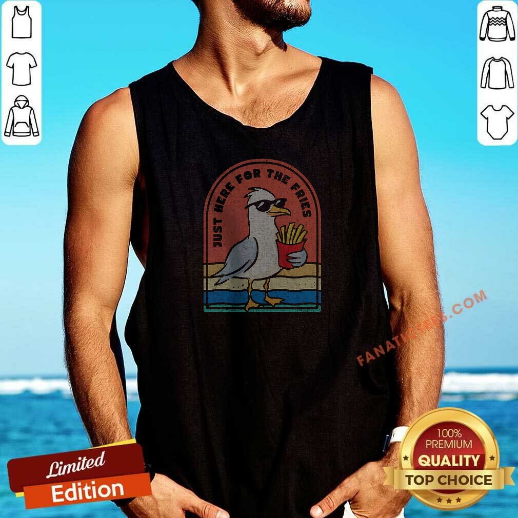 Hot Funny Seagull Wearing Sunglasses Just Here For The Fries Beach Retro Vintage Tank Top